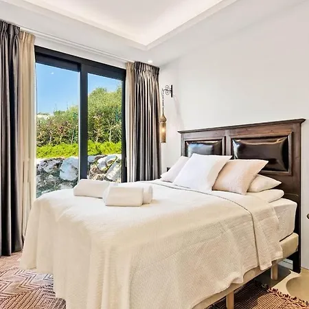 Вилла V - Chic 6-bedroom In Olivos, *