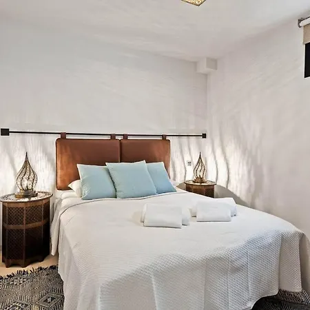 V - Chic 6-bedroom In Olivos, Вилла *