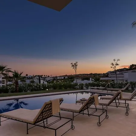 V - Chic 6-bedroom In Olivos, * マルベーリャ