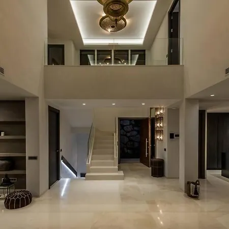 V - Chic 6-bedroom In Olivos, Villa